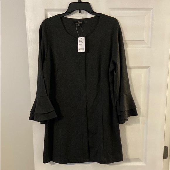 Cato Jackets & Blazers - Suzanne Betro length 33” bust 42” Jacket size XL Chic Gray Flared Sleeves 20”